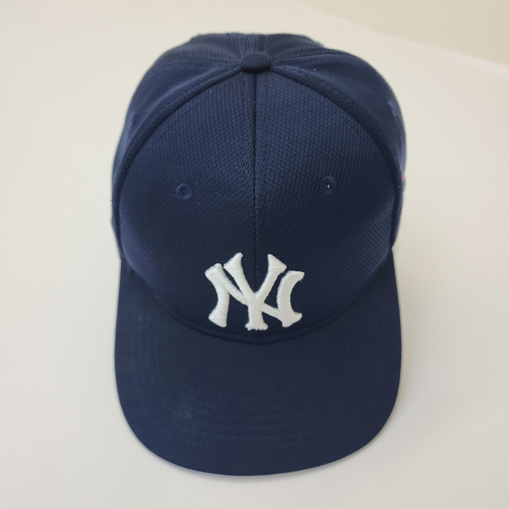OC Sports‎ New York Yankees MLB Youth Baseball Hat Navy Blue Adjustable Cap